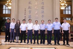 丹徒区委书记谢继步一行参观考察77779193永利股份